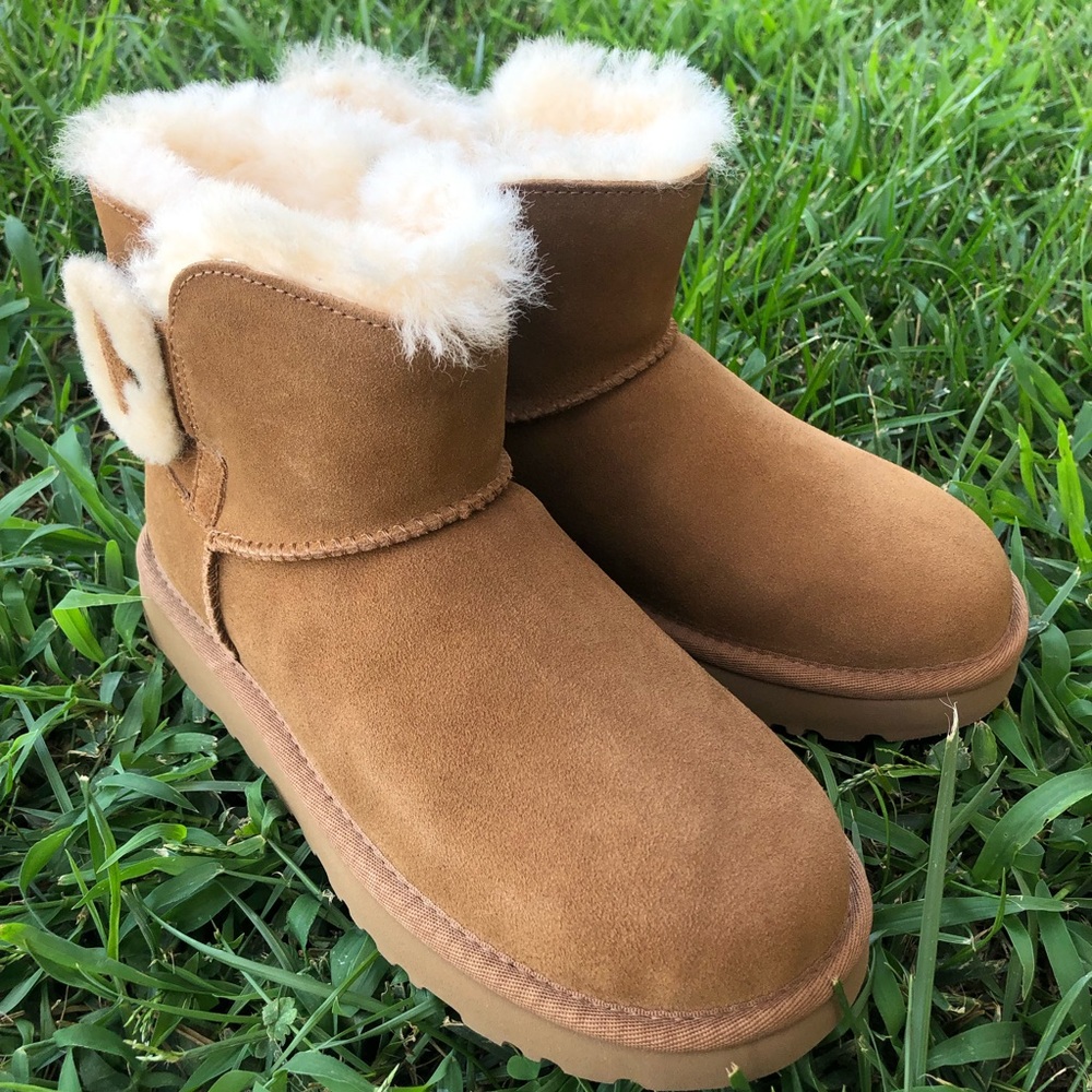 Ugg mini Bailey fluff Buckle chestnut boots 5